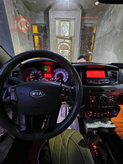Kia Cadenza